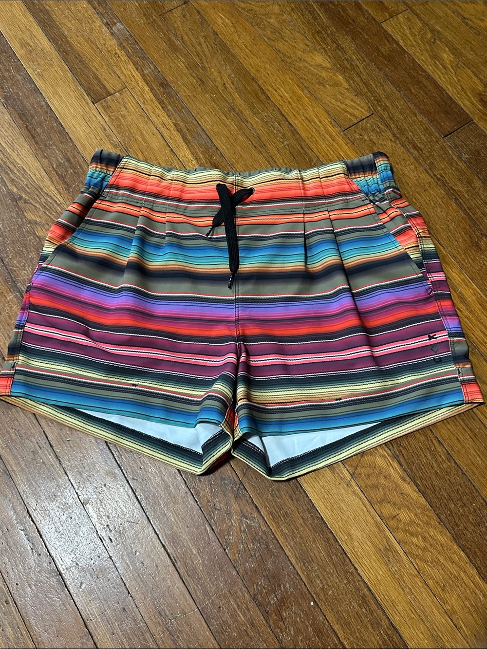 Kavu Women’s Tepic Sunrise Stripe Shorts, Large